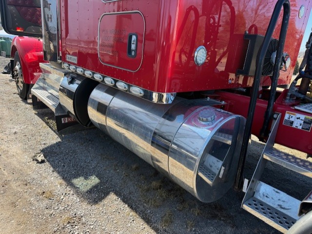 438bbcf2-cd2b-4a36-af00-f317e71bdbd4